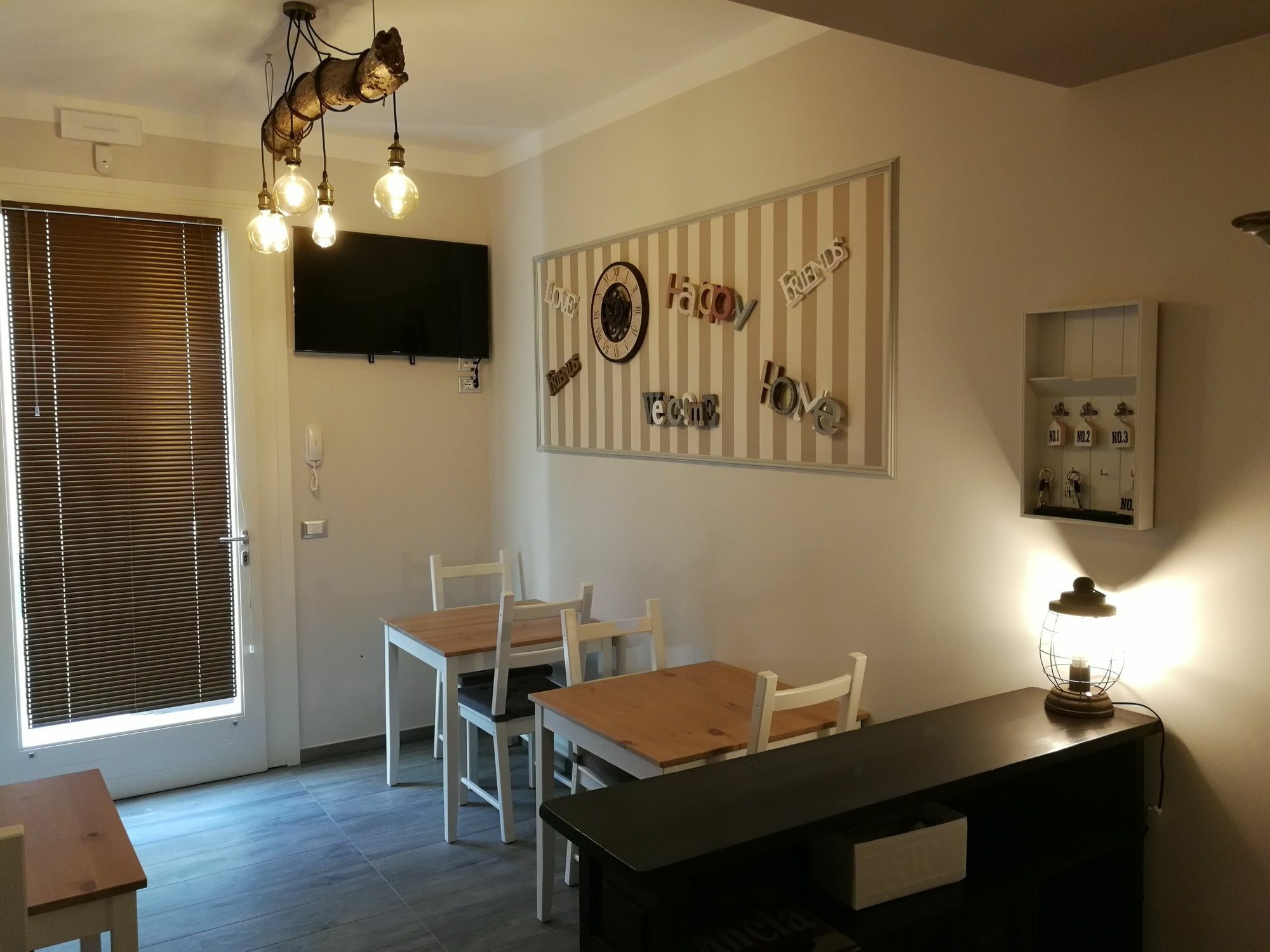 Bed and Breakfast Alcivico3 Civitanova Marche Exterior foto