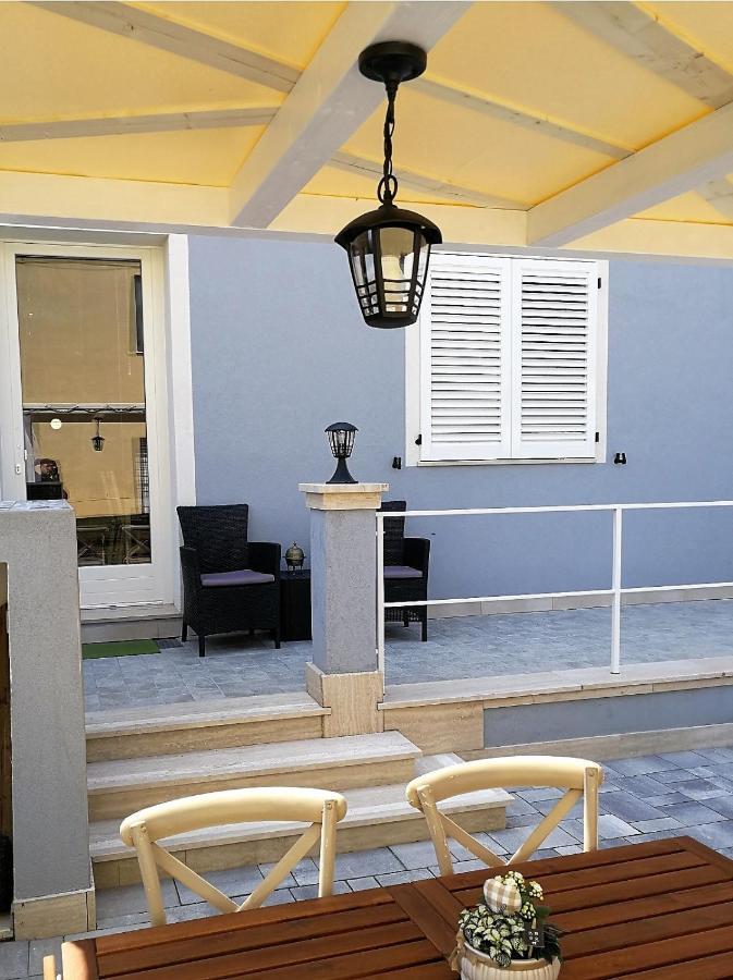 Bed and Breakfast Alcivico3 Civitanova Marche Exterior foto